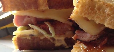 158 - pickle sandwich