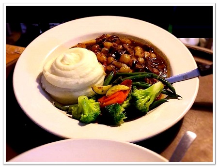 Coq au Vin - 158 Main Restaurant - Jeffersonville - VT